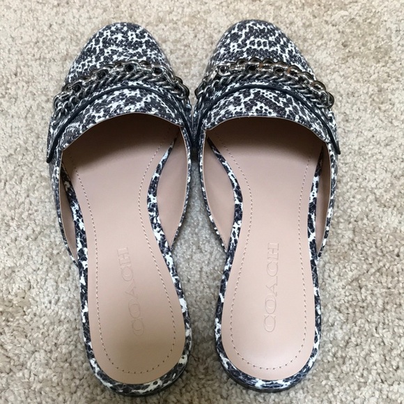 NWOB! COACH 9.5 B faye multi chain printed slides. - Picture 3 of 9